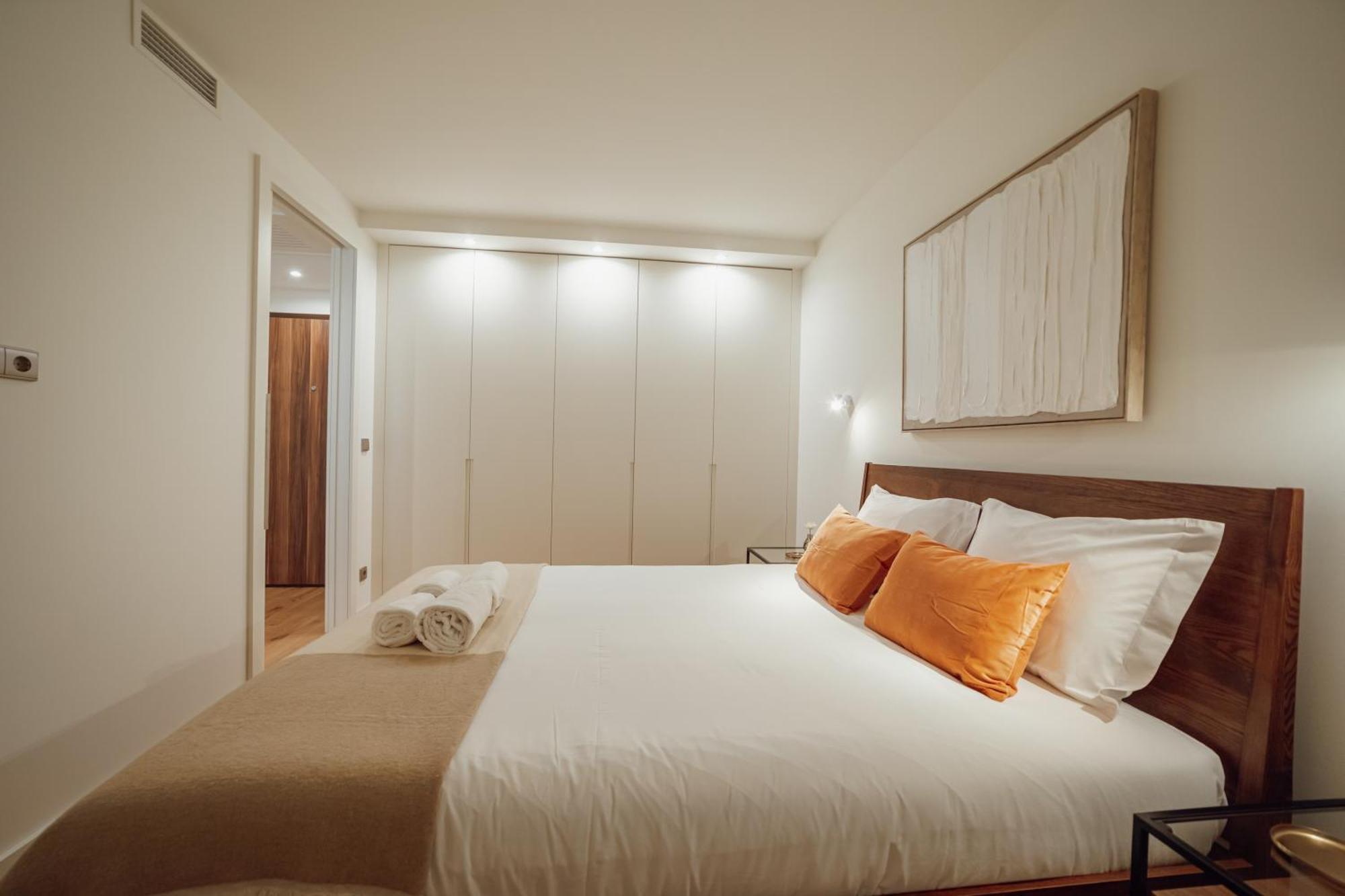 Apartment Guest Renovato Luxus Flat W/ Parking
