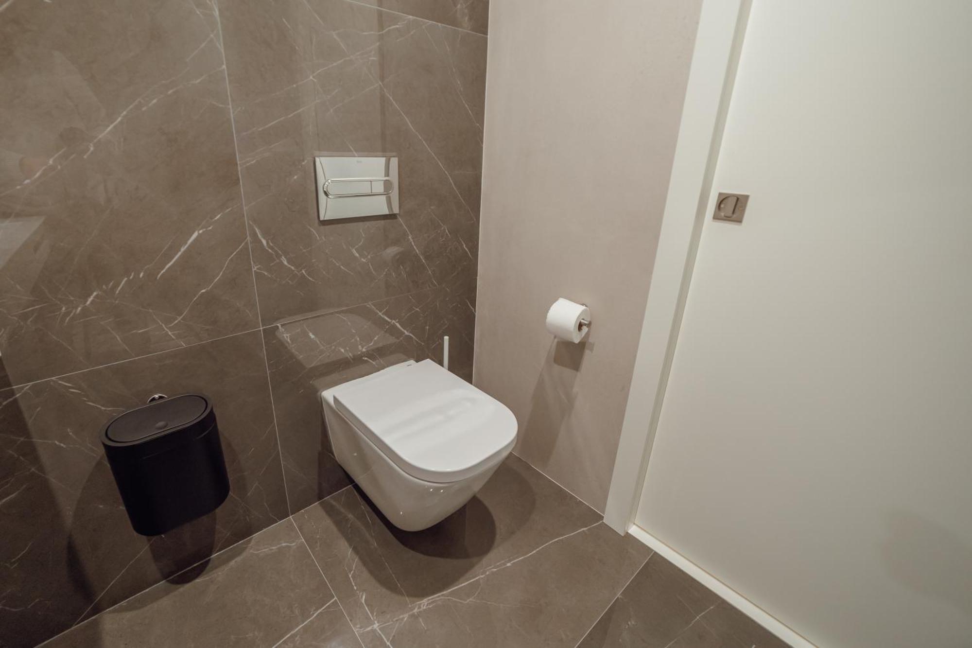 Apartamento Guest Renovato Luxus Flat W/ Parking Oporto